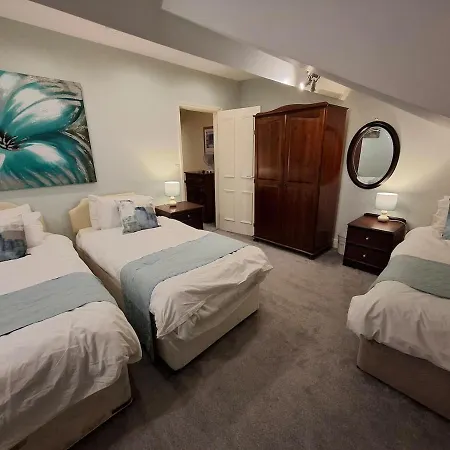 Whiteleys * Scarborough